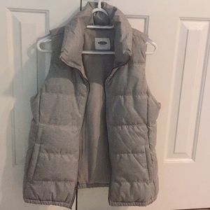 Old navy puffer vest